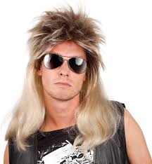 Die kleinen sind immer in bewegung, deshalb soll die frisur nicht kompliziert sein und leicht in form gebracht werden. Boland 86060 Perucke Ryan Vokuhila Blond Schwarz 80er Jahre Assi Frisur Proll Rockstar Trainingsanzug Bad Taste Party Accessoire Motto Party Karneval Amazon De Spielzeug