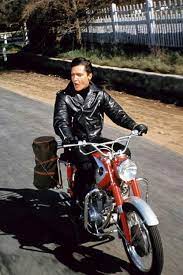 Worn To Be Wild Chronicles The Leather Jacket Elvis Presley Movies Elvis Presley Elvis