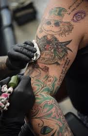 Lil pauls tattoos 125 s glenwood blvd tyler tx 75702. Friday The 13th Brings Hundreds To East Texas Tattoo Shops Local News Tylerpaper Com