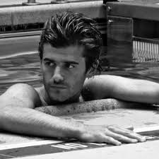 Samuel Aron (@SamAron75)