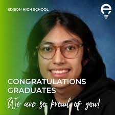 Shanna Ebert's Instagram, Twitter & Facebook