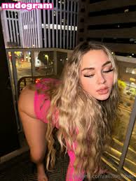 Allison Mae  allisonnmae Гола изтичане OnlyFans снимка 14 - Nudogram v2.1