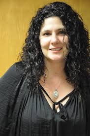 Raquel Abrams's Instagram, Twitter & Facebook