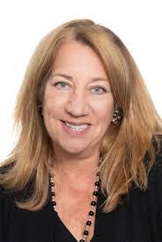 Candace Noble's Instagram, Twitter & Facebook