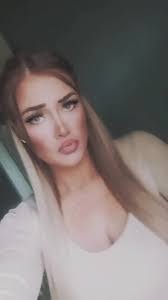 Stacey Magee's Instagram, Twitter & Facebook