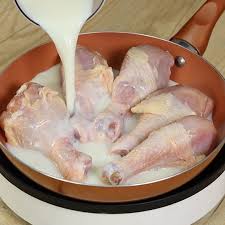 Cook chicken with milk and be surprised with the result!