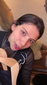 Os vídeos de Beatriz Gomes (@beatrizapgomes) com Witch Familiar (Classical)  [Classic](143628)