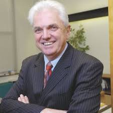 Video Troy bids farewell to retiring police chief