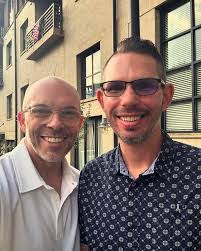 Jason Morse's Instagram, Twitter & Facebook