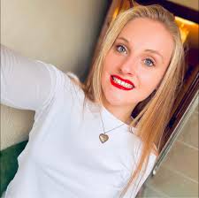 Naomi Grace Ockwell (@naomi.ockwell) • Facebook