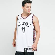 Youth irving icon swingman jersey. Jual Nike Men Basketball Nba Brooklyn Nets Kyrie Irving City Edition 19 Swingmen Jersey Basket Pria Av4622 102 Online Januari 2021 Blibli