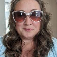 Kristi Vernon's Instagram, Twitter & Facebook