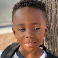 Bryson Hunter's Instagram, Twitter & Facebook