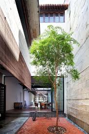 Design ideas for a transitional courtyard raised garden bed in oklahoma city. 51 Stunning Indoor Courtyard Design Ideas Digsdigs