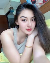 Tak perlu ganteng dan kaya yang kuli bangunan saja aku siap dan menerima🤗