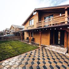 Un loc de rai , la doar 3 km de beclean, aflat intre dealuri impadurite, defasurat pe 15. Cabana Leu Baile Figa Home Facebook