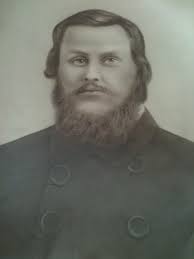 My parents Mrs. Henry Morgan Wood (Mrs. Jewel Young Wood) and Mr. Henry  Morgan Wood. He was from the New Hope area in Lowndes County Ms.