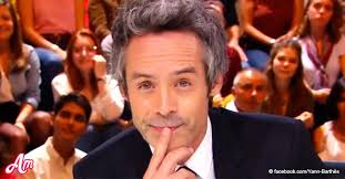 Yann barthès et l'équipe du 'petit journal' lors de la soiree de rentrée canal plus organisée à paris, le 28 aout 2013. Yann Barthes Fete Son 45eme Anniversaire L Animateur Est Tres Discret Sur Sa Vie Privee