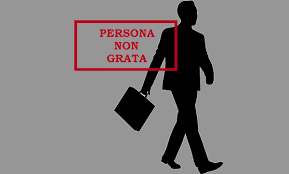 Beritanya korea utara dan malaysia memanas, bapk kim jong unch bahkan langsung memutuskan hubungan dilplomatik denga malaysia. Malaysia Tutup Kedutaan Besarnya Di Korea Utara Bagian 1