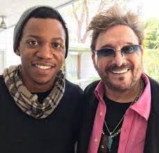 Mike Deherrera's Instagram, Twitter & Facebook