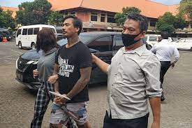 Ada enam jaksa yang ditunjuk mengikuti kasus ini. Perjalanan Kasus Jerinx Dari Kacung Who Sampai Dijadikan Tersangka Halaman All Kompas Com