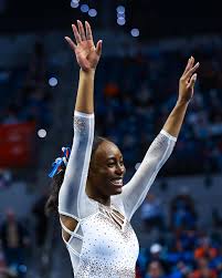 smiles to start your week off...