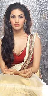 Amyra dastur secret crush vijay deverakonda. Amyra Dastur Wallpapers Wallpaper Cave