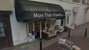 Yes, there are that many flower delivery companies out there, and they all sound good. Florist Tackles Would Be Thief With Knife Who Threatened Staff Lincolnshire Live