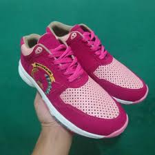 Olah raga bersama bhayangkari polsek kembangan. Sepatu Olahraga Bhayangkari Ready Size 36 41 Perlengkapan Bhayangkari Persit Gorden Tas Dll Facebook