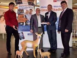 Claim your business to immediately update business information, respond to reviews, and more! Rodgau Aktion Rehkitz Freut Sich Spende Der Sparda Bank Fur Einen Multikopter Rodgau