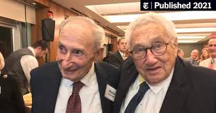 Walter Kissinger, Businessman and Brother of Henry, Dies at 96