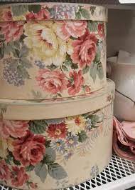 Summer Whites In The Shop Vintage Hat Boxes Shabby Chic Crafts Vintage Box