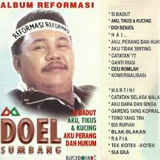 Si Badut Doel Sumbang Lyrics Song Meanings Videos Full Albums Bios Sejak di bangku smp beliau mulai tertarik dengan dunia musik dan ikut kegiatan teater di bawah asuhan remy sylado.