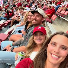 Laci Bishop (@spacey_laci) • Instagram photos and videos