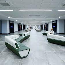 Acıbadem üniversitesi 18 mayıs 2007'de kurulan, kâr amacı gütmeyen bir vakıf üniversitesidir.ana amacı sağlık bilimleri alanındaki tüm bilim dallarını bir araya getirmek olan üniversite sağlık dışı alanlarda da eğitim vermeyi amaçlamaktadır. Istanbul Medipol Universitesi