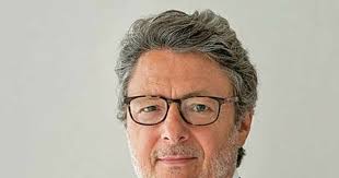 El español Pedro González asciende a director de Pictet Wealth Management  Europe