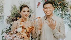 Check spelling or type a new query. Biodata Audi Pratama Lengkap Umur Dan Agama Anak Airlangga Hartarto Yang Nikahi Selebgram Rachel Theresia