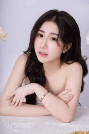 Lại dính tin đồn thất thiệt, 'cô vợ quốc dân' Tiểu Hý cảnh báo