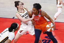 Connecticut Sun hold on to keep Caitlin Clark, Indiana Fever winless |  Connecticut Public