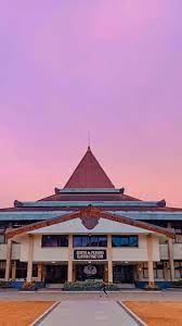 Universitas sebelas maret (disingkat uns) adalah salah satu universitas negeri di indonesia yang berada di kota solo. Pin Di Aesthetic Editing