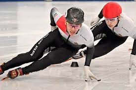 Bánhidi ákos, az olimpiai keret edzője és menedzsere annak. Negyedik Helyen Zart A Magyar Ferfi Valto A Rovidpalyas Gyorskorcsolya Eb N