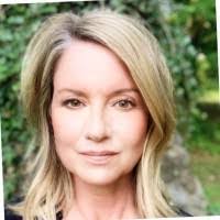 Deborah Waugh's Instagram, Twitter & Facebook