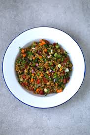 La cocina es una de mis aficiones, disfruto mucho con ella y espero que todos disfrutéis conmigo en este rincón. Ensalada De Lentejas Danza De Fogones