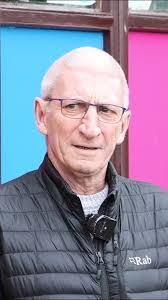 Kerry Waddell's Instagram, Twitter & Facebook