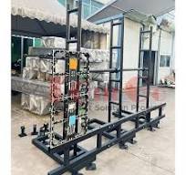 Custom LED video wall ground support stack system with ...