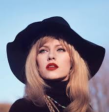 Eva Lapierre's Instagram, Twitter & Facebook