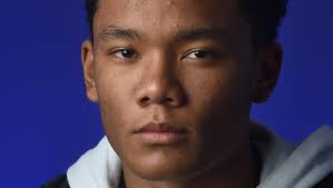 Santa Clara earns top honors for Frontier League football