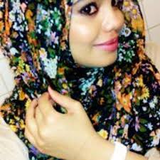 Aisha Tufail's Instagram, Twitter & Facebook