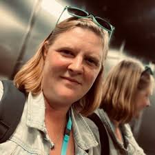 Islyana (Izzy) Van Oostende