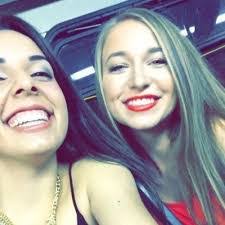 Stephanie Lish's Instagram, Twitter & Facebook